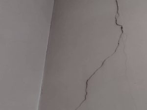 Fisura en pared interior